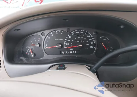 2001 Mazda B3000 Ds/Se z USA, uszkodzony, nr VIN 4F4YR16V91TM30540